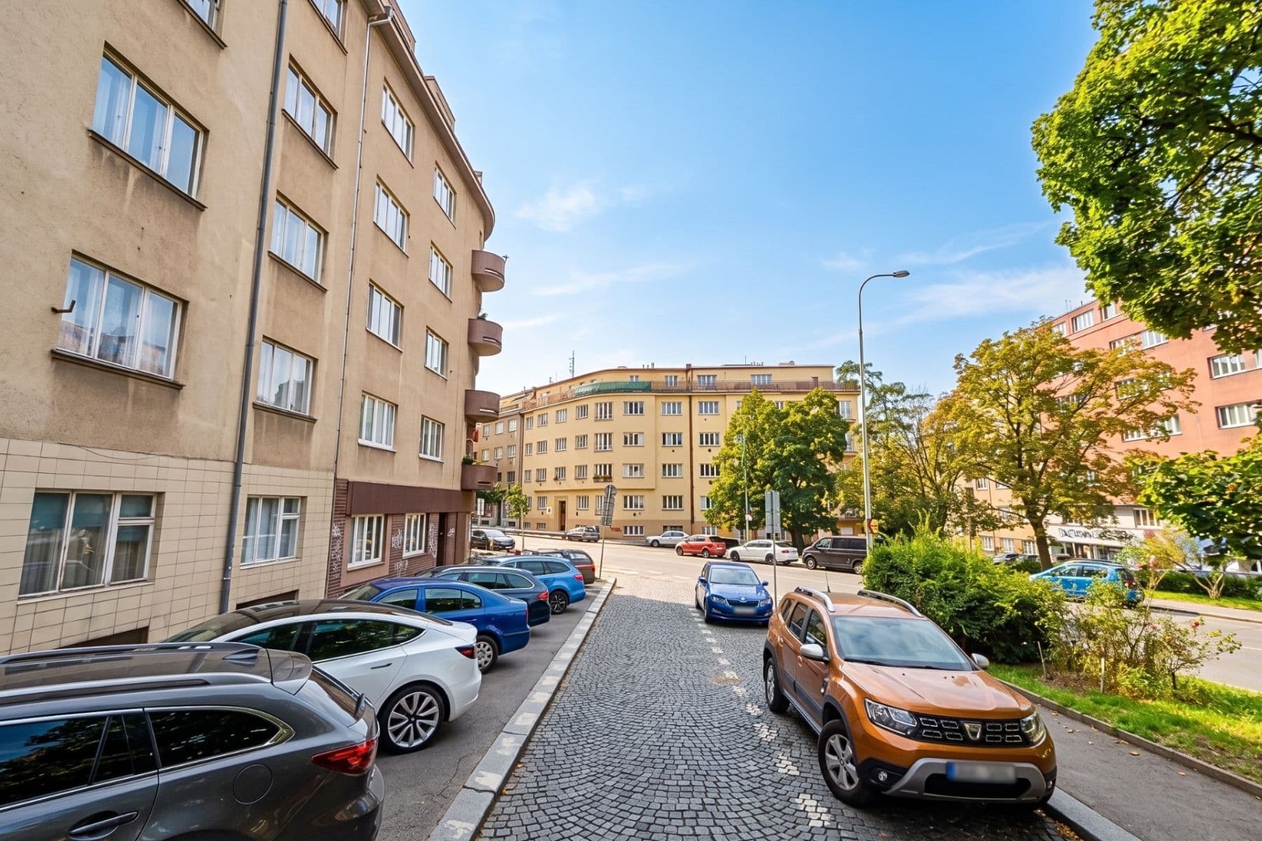 Predaj bytu 3-izbový 94 m², Na dolinách, Praha, Praha Predaj bytu 3-izbový 94 m², Na dolinách, Praha, Praha