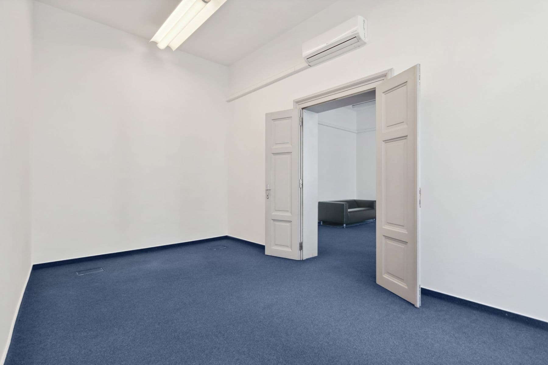 Prenájom kancelárie 37 m², Krakovská, Praha, Praha Prenájom kancelárie 37 m², Krakovská, Praha, Praha
