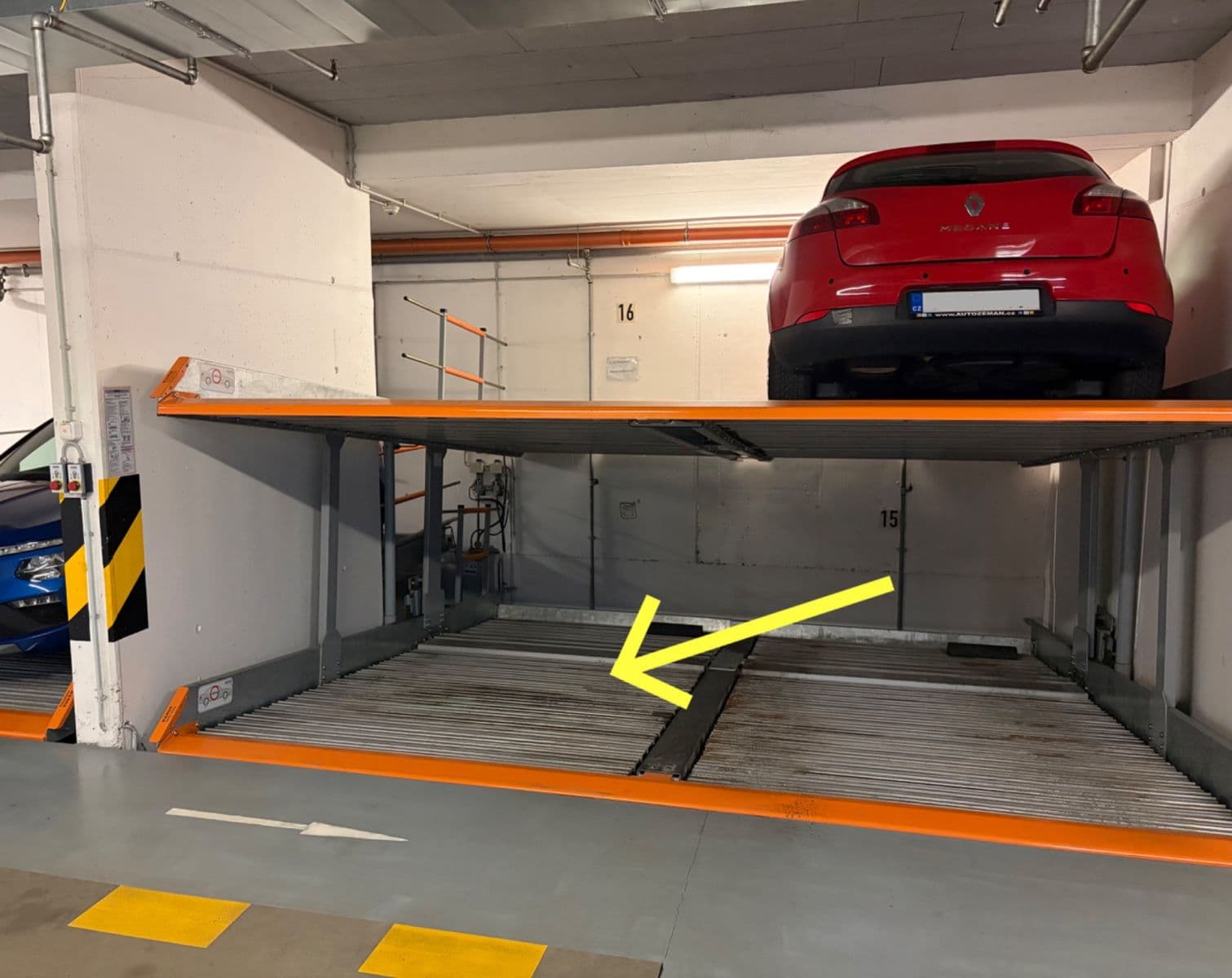 Prenájom garáže 15 m², Praha, Praha Prenájom garáže 15 m², Praha, Praha