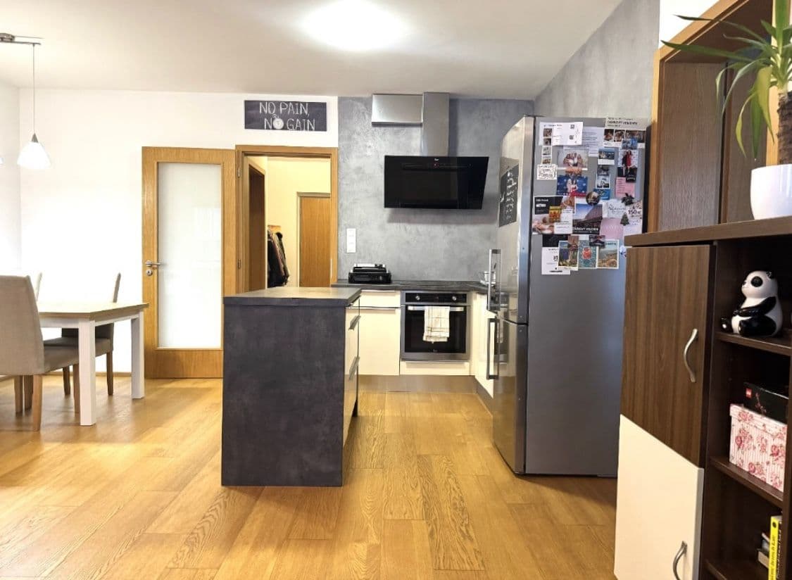 Prenájom bytu 2-izbový 69 m², K Beranovu, Praha, Praha Prenájom bytu 2-izbový 69 m², K Beranovu, Praha, Praha