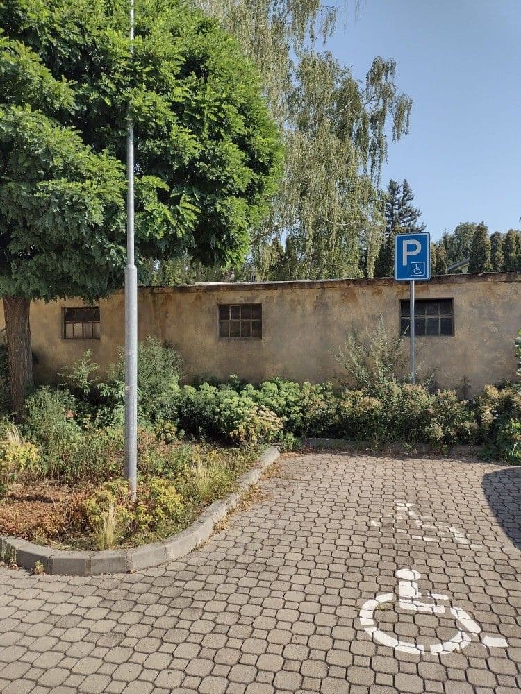 Predaj garáže 18 m², Uherské Hradiště, Zlínský kraj Predaj garáže 18 m², Uherské Hradiště, Zlínský kraj