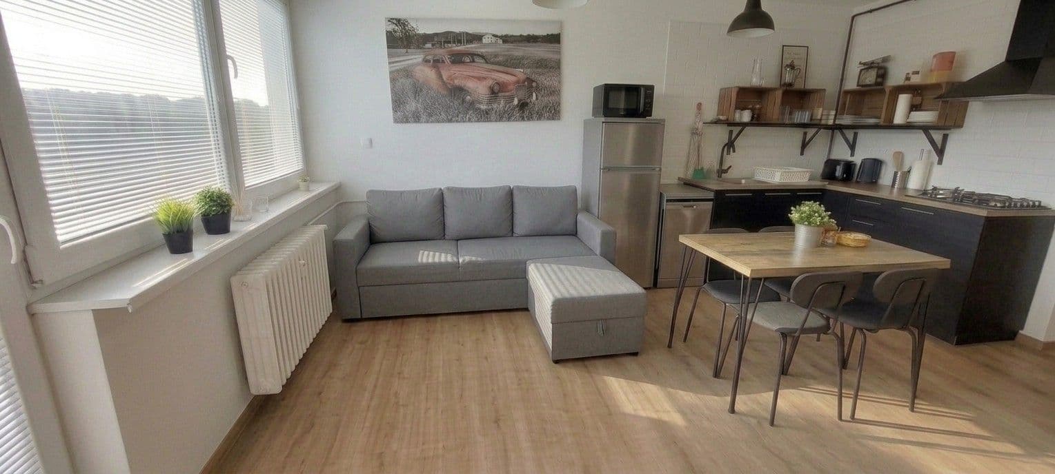 Prenájom bytu 2-izbový 43 m², Kozia, Bratislava - mestská časť Staré Mesto, Bratislavský kraj Prenájom bytu 2-izbový 43 m², Kozia, Bratislava - mestská časť Staré Mesto, Bratislavský kraj