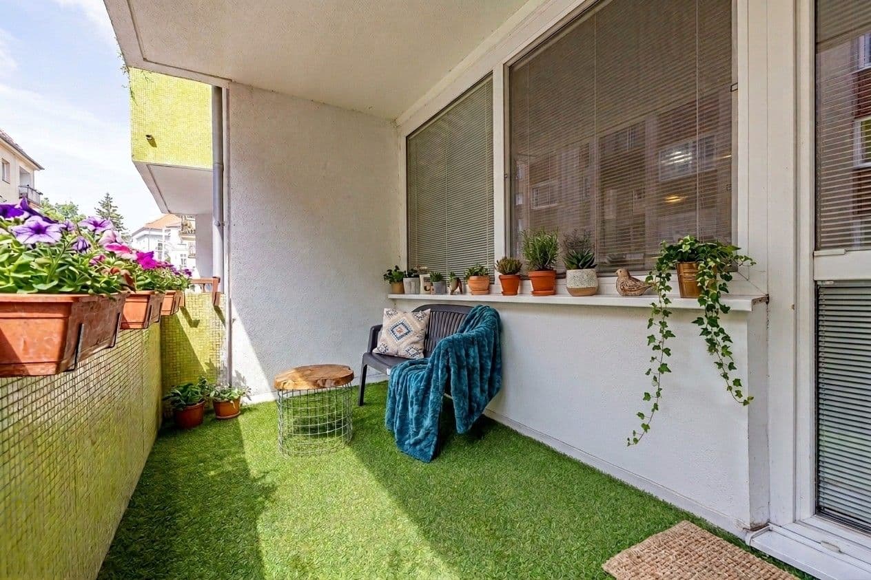 Prenájom bytu 2-izbový 43 m², Kozia, Bratislava - mestská časť Staré Mesto, Bratislavský kraj Prenájom bytu 2-izbový 43 m², Kozia, Bratislava - mestská časť Staré Mesto, Bratislavský kraj