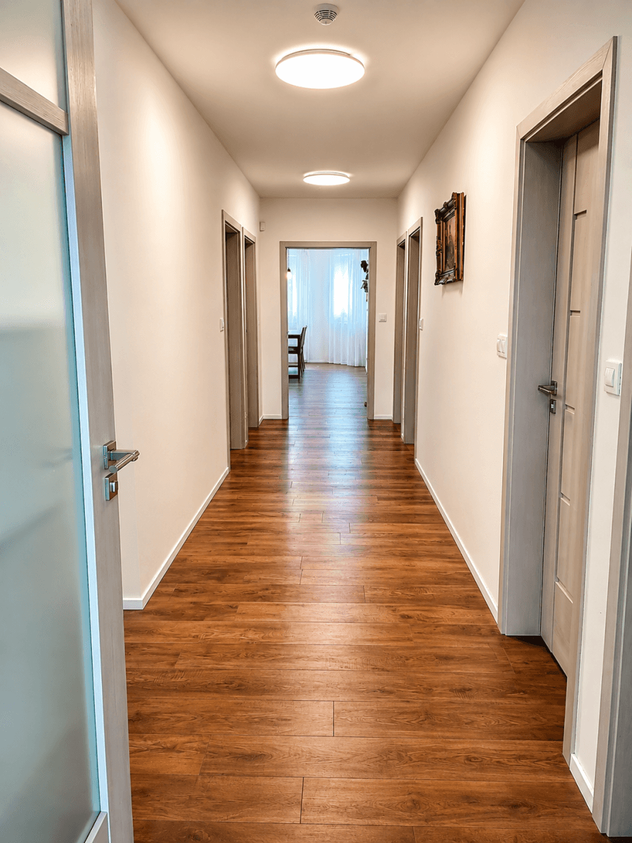Predaj domu 173 m², pozemok 682 m², Jelení, Postřižín, Středočeský kraj Predaj domu 173 m², pozemok 682 m², Jelení, Postřižín, Středočeský kraj