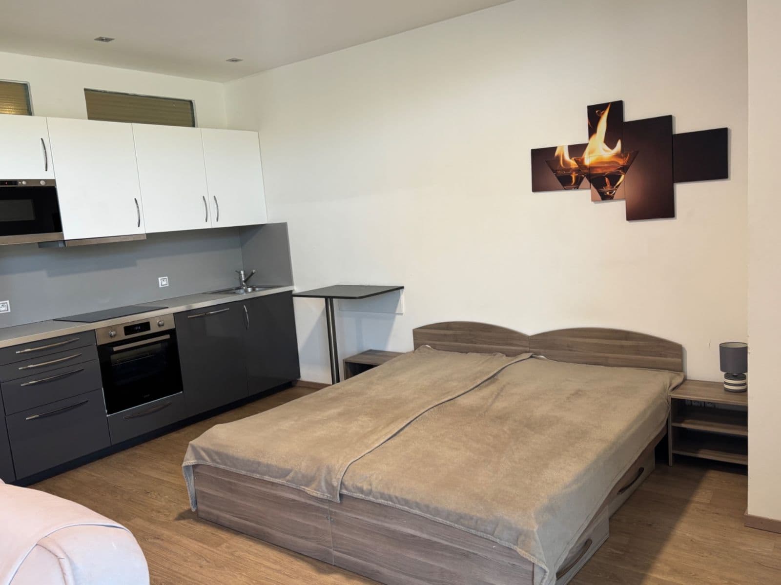 Prenájom bytu 1-izbový 48 m², Dostihová, Slušovice, Zlínský kraj Prenájom bytu 1-izbový 48 m², Dostihová, Slušovice, Zlínský kraj