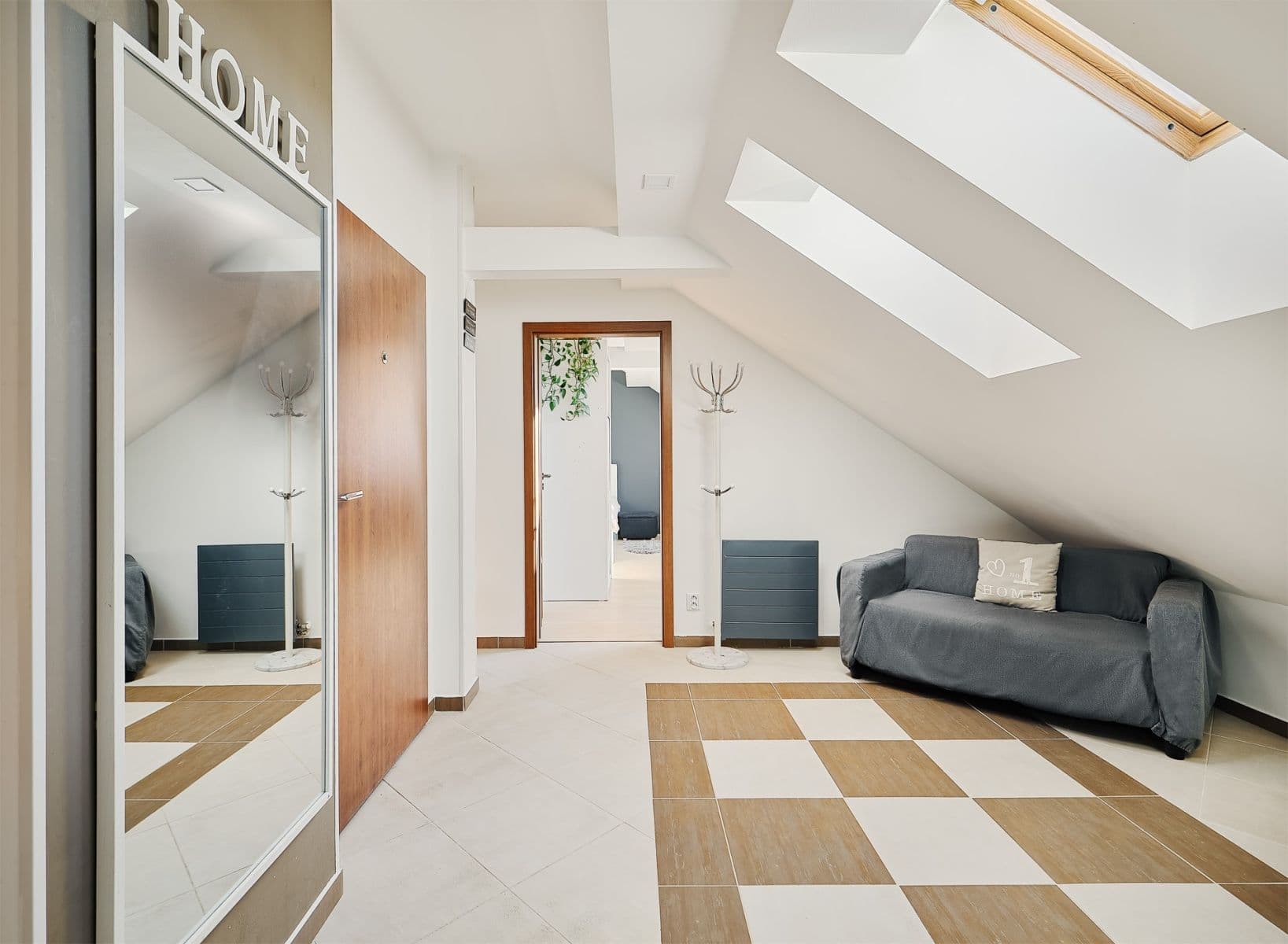Predaj bytu 3-izbový 105 m², Stochovská, Praha, Praha Predaj bytu 3-izbový 105 m², Stochovská, Praha, Praha