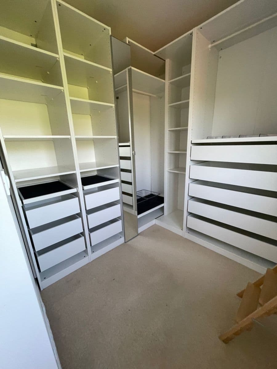 Prenájom bytu 4-izbový 88 m², Mezitraťová, Praha, Praha Prenájom bytu 4-izbový 88 m², Mezitraťová, Praha, Praha