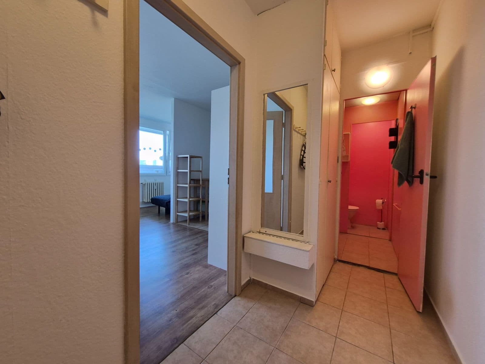 Prenájom bytu 1-izbový 36 m², Jílovská, Praha, Praha Prenájom bytu 1-izbový 36 m², Jílovská, Praha, Praha