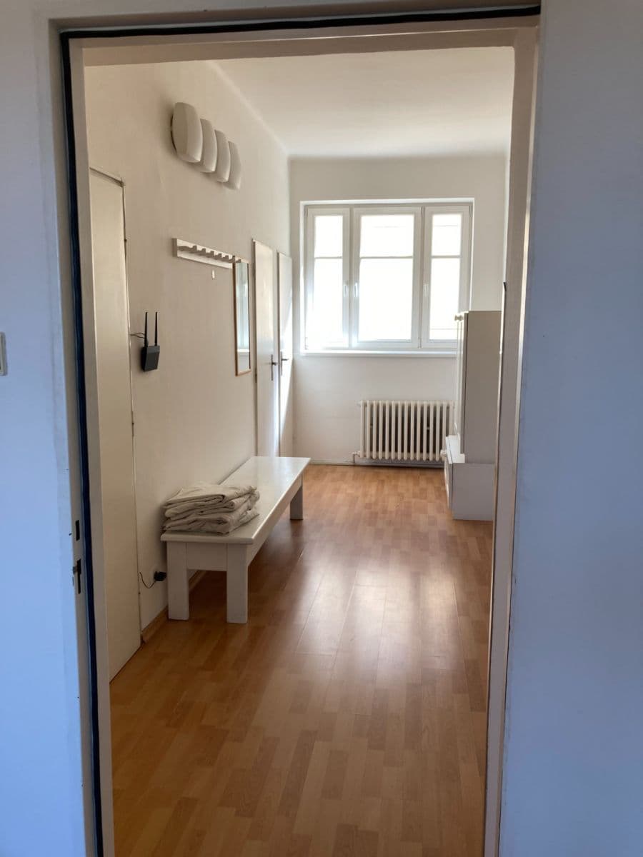 Prenájom bytu 2-izbový 92 m², Pod Klaudiánkou, Praha, Praha Prenájom bytu 2-izbový 92 m², Pod Klaudiánkou, Praha, Praha