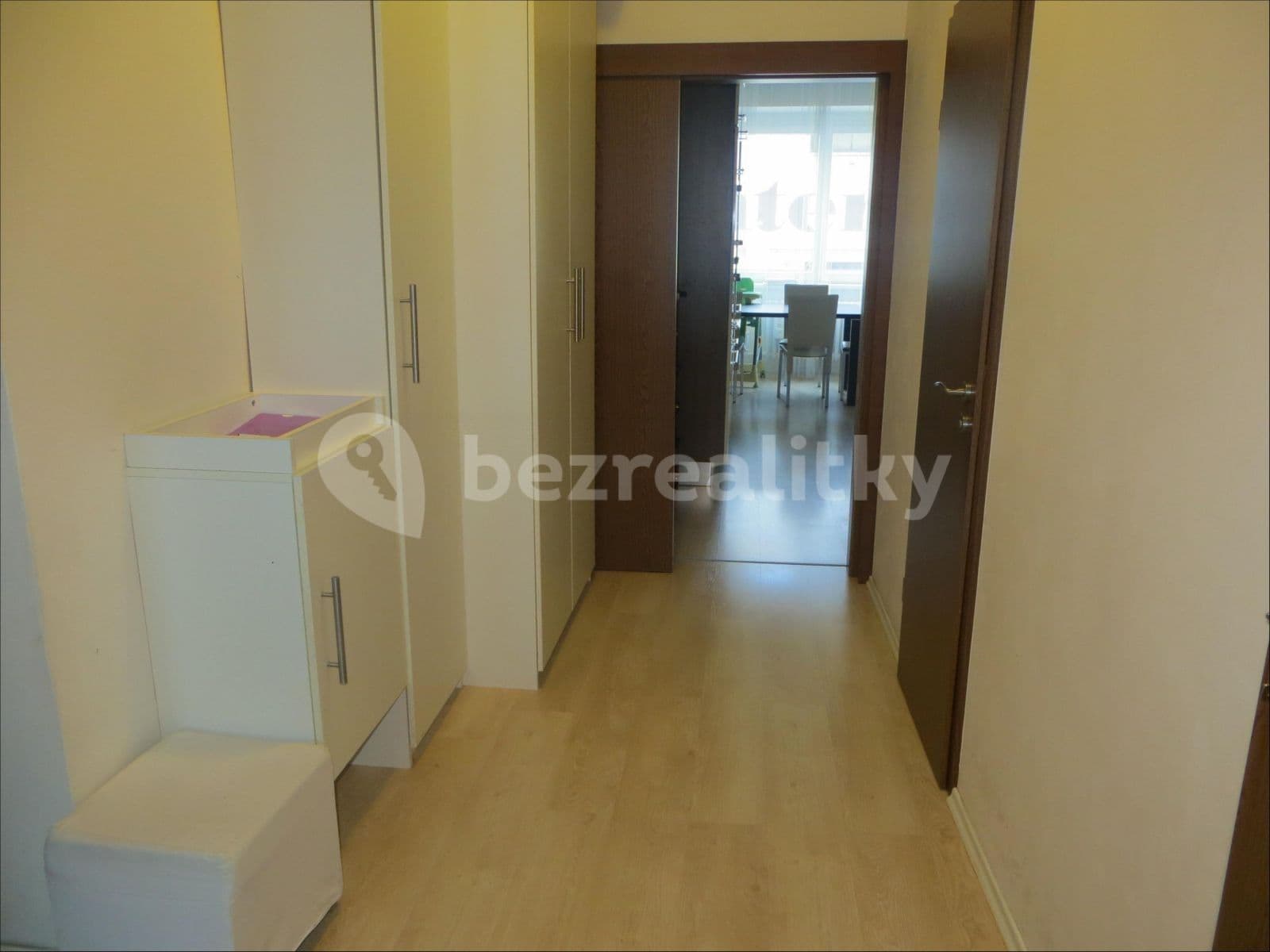 Prenájom bytu 3-izbový 65 m², Pivovarská, Praha, Praha Prenájom bytu 3-izbový 65 m², Pivovarská, Praha, Praha