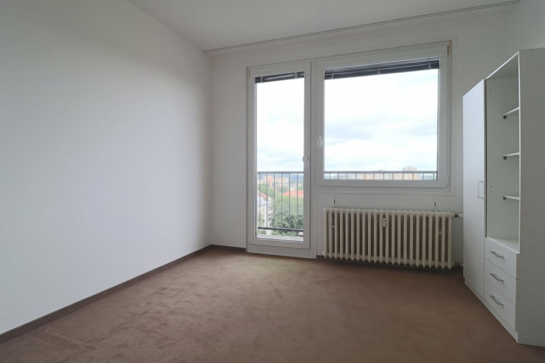 Prenájom bytu 3-izbový 72 m², Nad lesním divadlem, Praha, Praha Prenájom bytu 3-izbový 72 m², Nad lesním divadlem, Praha, Praha
