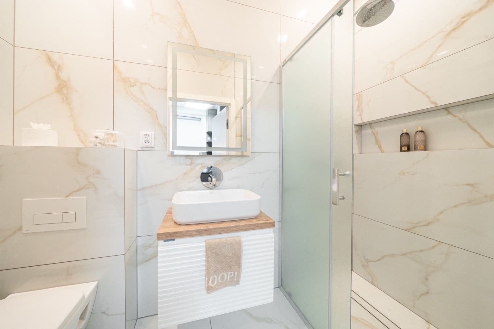 Prenájom bytu 2-izbový 58 m², Milady Horákové, Praha, Praha Prenájom bytu 2-izbový 58 m², Milady Horákové, Praha, Praha