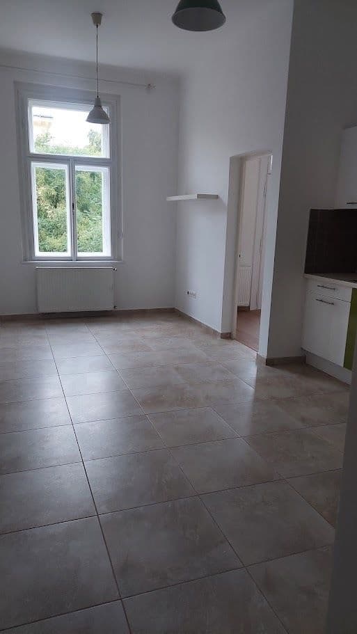 Prenájom bytu 2-izbový 42 m², Pernerova, Praha, Praha Prenájom bytu 2-izbový 42 m², Pernerova, Praha, Praha