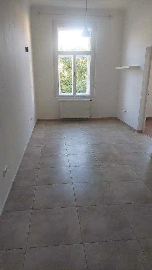 Prenájom bytu 2-izbový 42 m², Pernerova, Praha, Praha Prenájom bytu 2-izbový 42 m², Pernerova, Praha, Praha