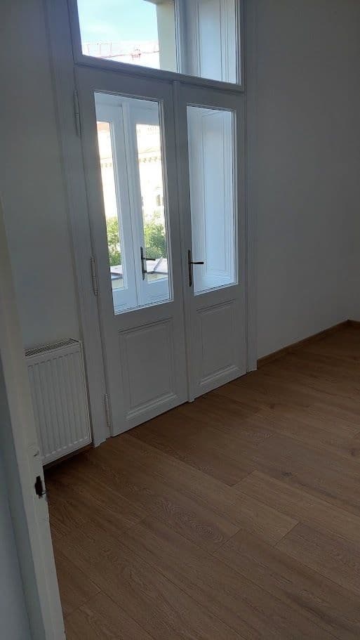 Prenájom bytu 2-izbový 42 m², Pernerova, Praha, Praha Prenájom bytu 2-izbový 42 m², Pernerova, Praha, Praha