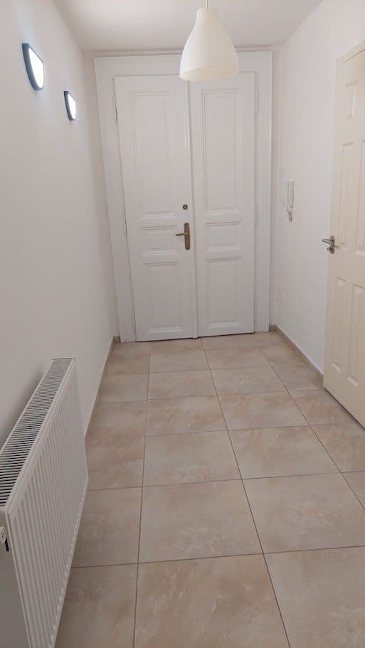 Prenájom bytu 2-izbový 42 m², Pernerova, Praha, Praha Prenájom bytu 2-izbový 42 m², Pernerova, Praha, Praha