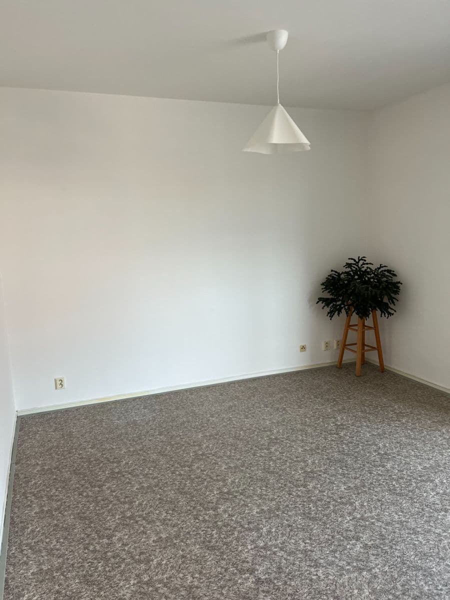 Prenájom bytu 2-izbový 64 m², K Rozkoši, Praha, Praha Prenájom bytu 2-izbový 64 m², K Rozkoši, Praha, Praha