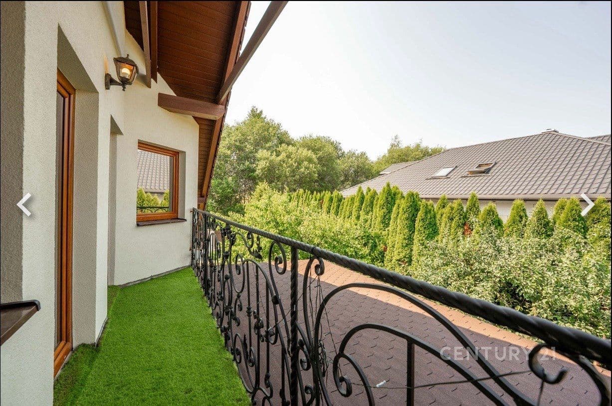 Predaj domu 157 m², pozemok 649 m², Dobročovice, Středočeský kraj Predaj domu 157 m², pozemok 649 m², Dobročovice, Středočeský kraj