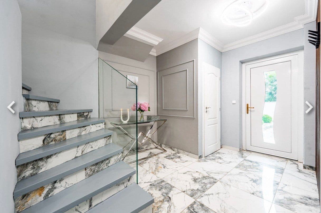 Predaj domu 157 m², pozemok 649 m², Dobročovice, Středočeský kraj Predaj domu 157 m², pozemok 649 m², Dobročovice, Středočeský kraj
