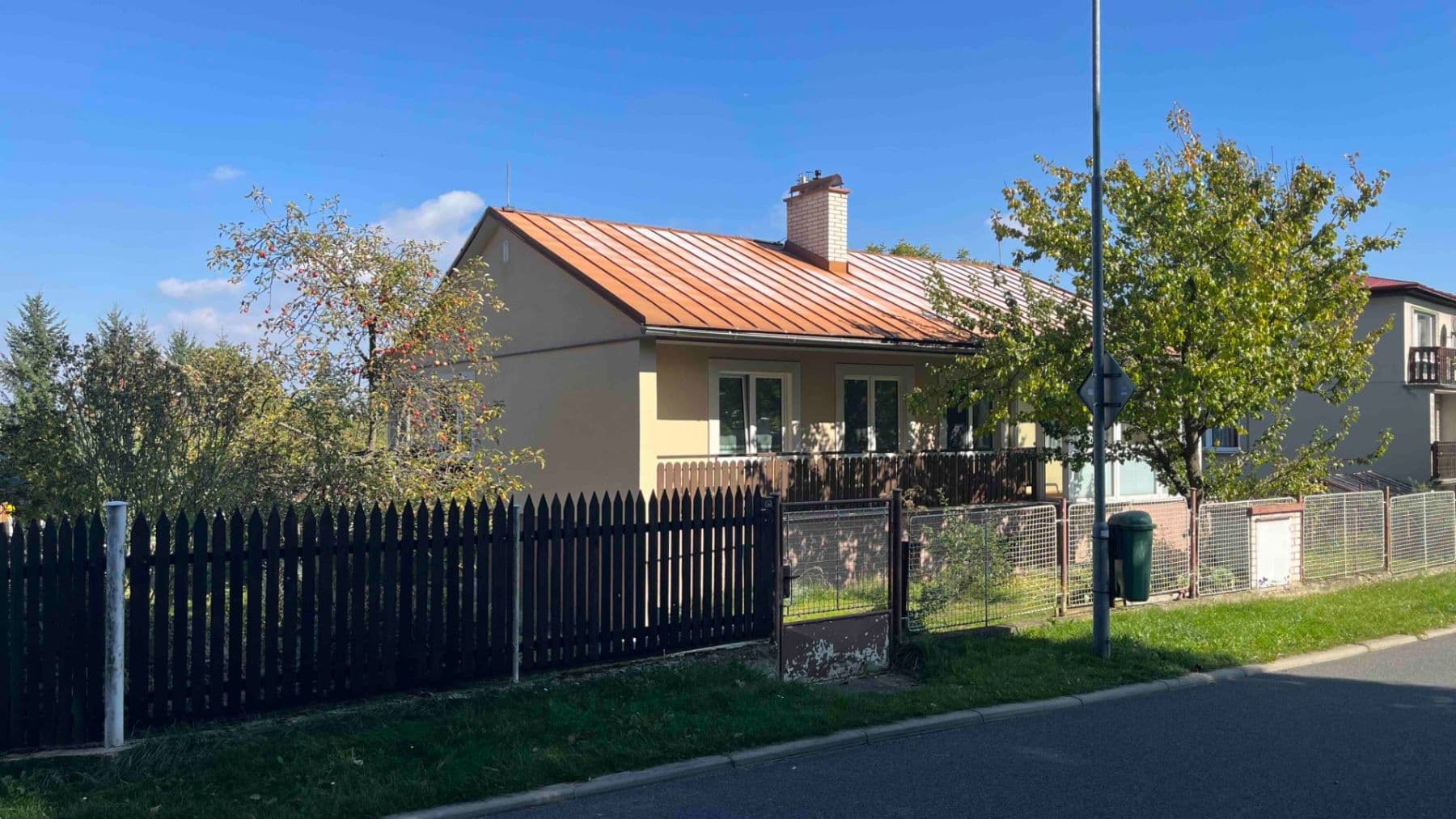 Predaj domu 104 m², pozemok 896 m², Lesní, Lány, Středočeský kraj Predaj domu 104 m², pozemok 896 m², Lesní, Lány, Středočeský kraj