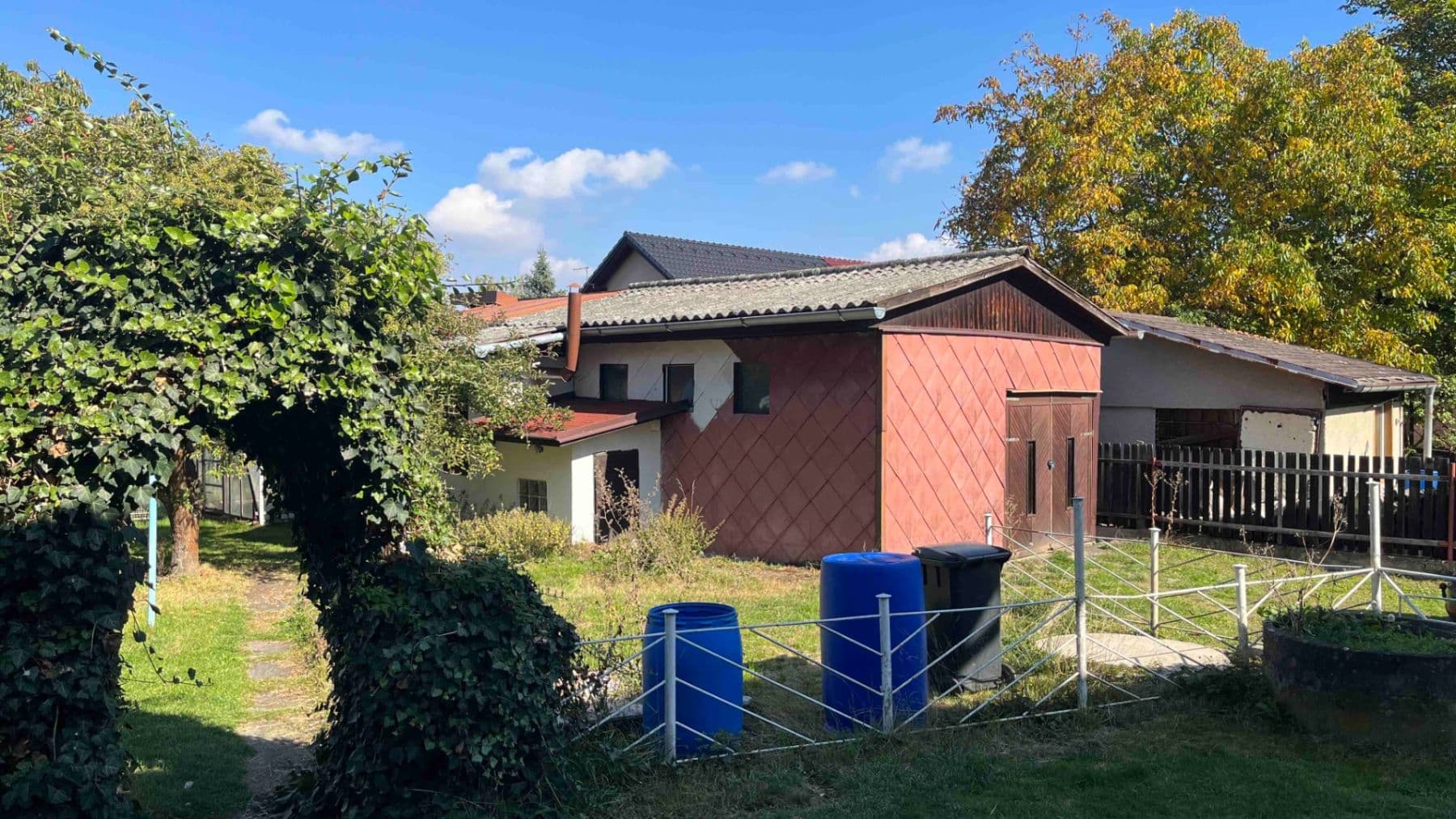 Predaj domu 104 m², pozemok 896 m², Lesní, Lány, Středočeský kraj Predaj domu 104 m², pozemok 896 m², Lesní, Lány, Středočeský kraj