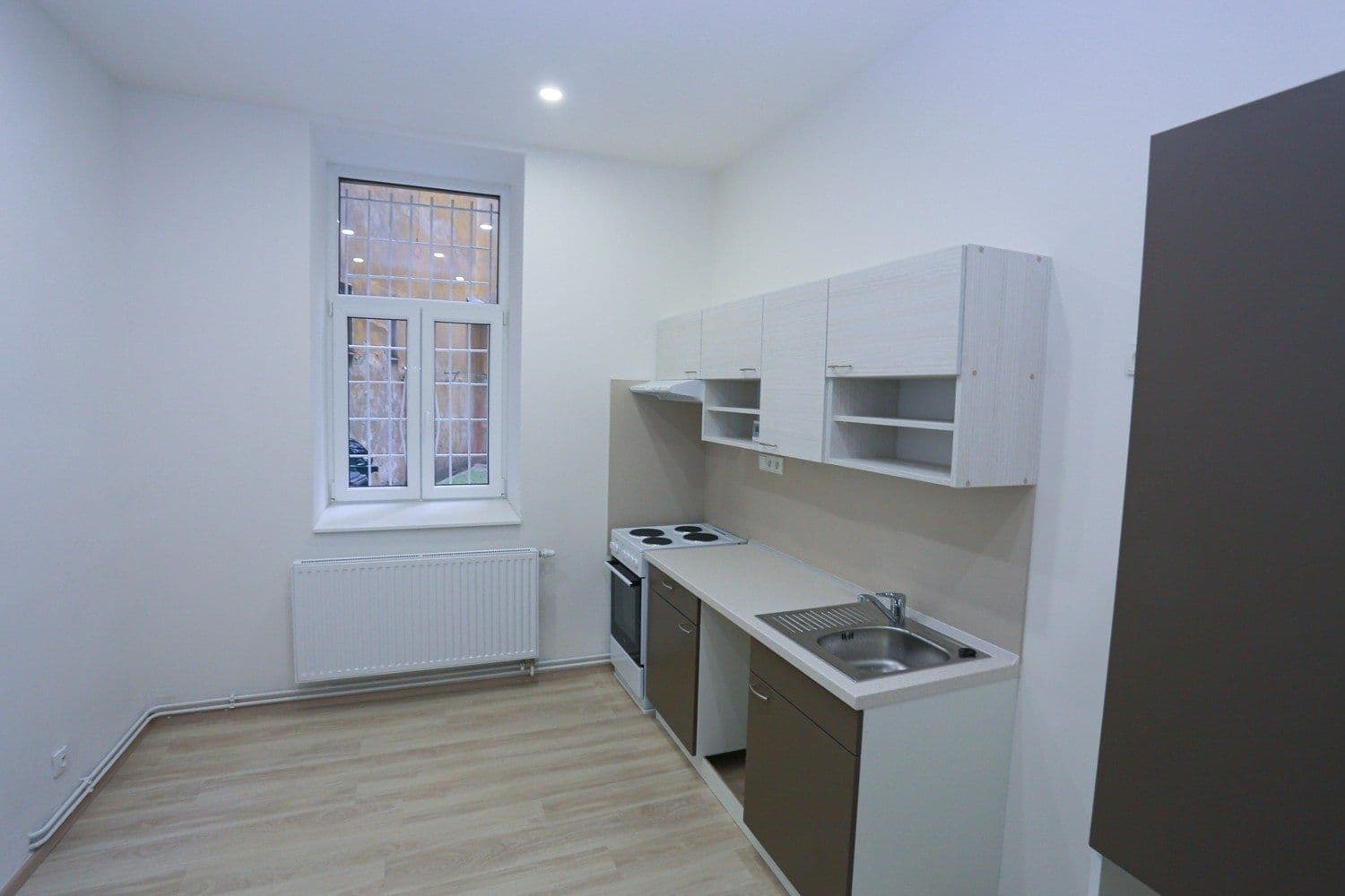 Prenájom bytu 1-izbový 45 m², Chelčického, Praha, Praha Prenájom bytu 1-izbový 45 m², Chelčického, Praha, Praha