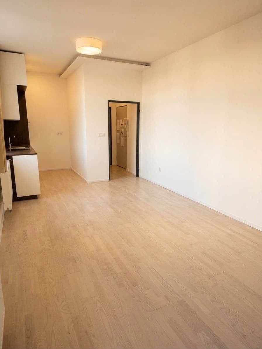 Prenájom bytu 1-izbový 35 m², Skořepka, Brno, Jihomoravský kraj Prenájom bytu 1-izbový 35 m², Skořepka, Brno, Jihomoravský kraj