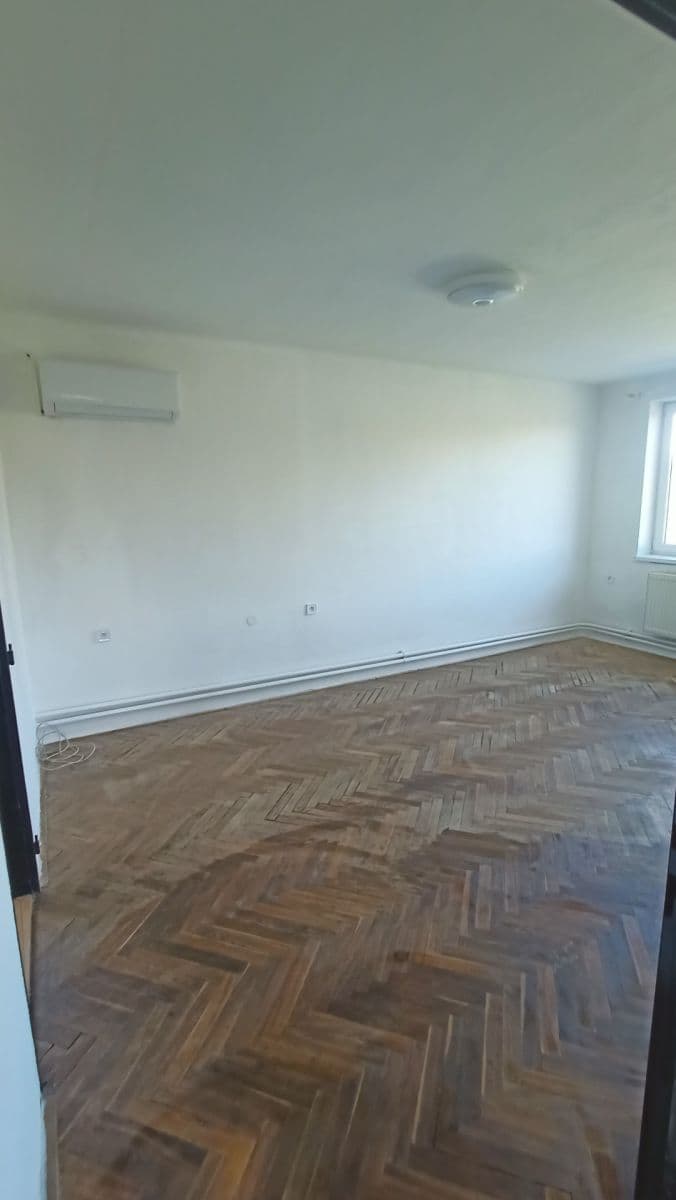 Predaj domu 320 m², pozemok 2.197 m², Polní Voděrady, Středočeský kraj Predaj domu 320 m², pozemok 2.197 m², Polní Voděrady, Středočeský kraj