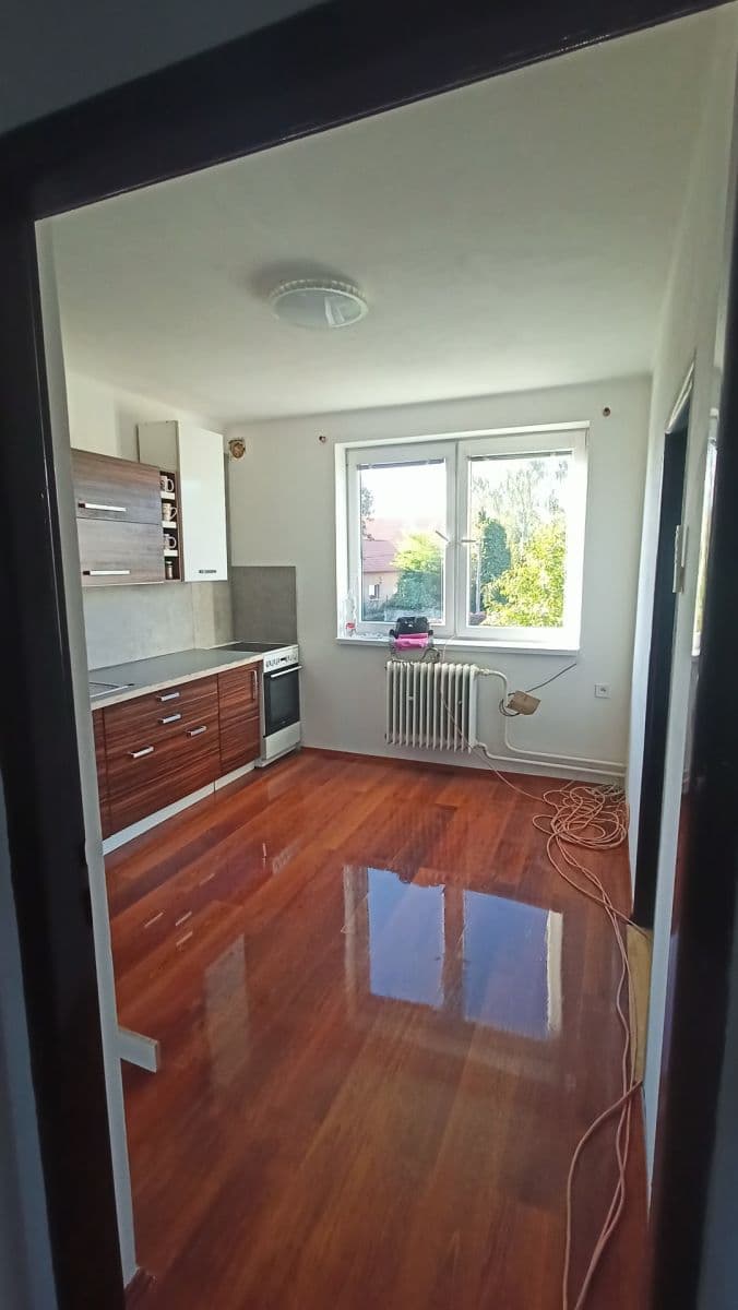 Predaj domu 320 m², pozemok 2.197 m², Polní Voděrady, Středočeský kraj Predaj domu 320 m², pozemok 2.197 m², Polní Voděrady, Středočeský kraj