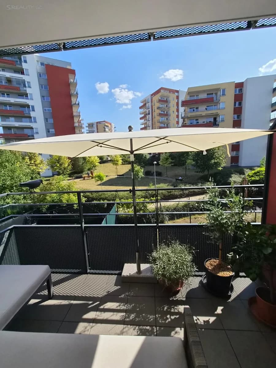 Predaj bytu 4-izbový 106 m², Škrábkových, Praha, Praha Predaj bytu 4-izbový 106 m², Škrábkových, Praha, Praha
