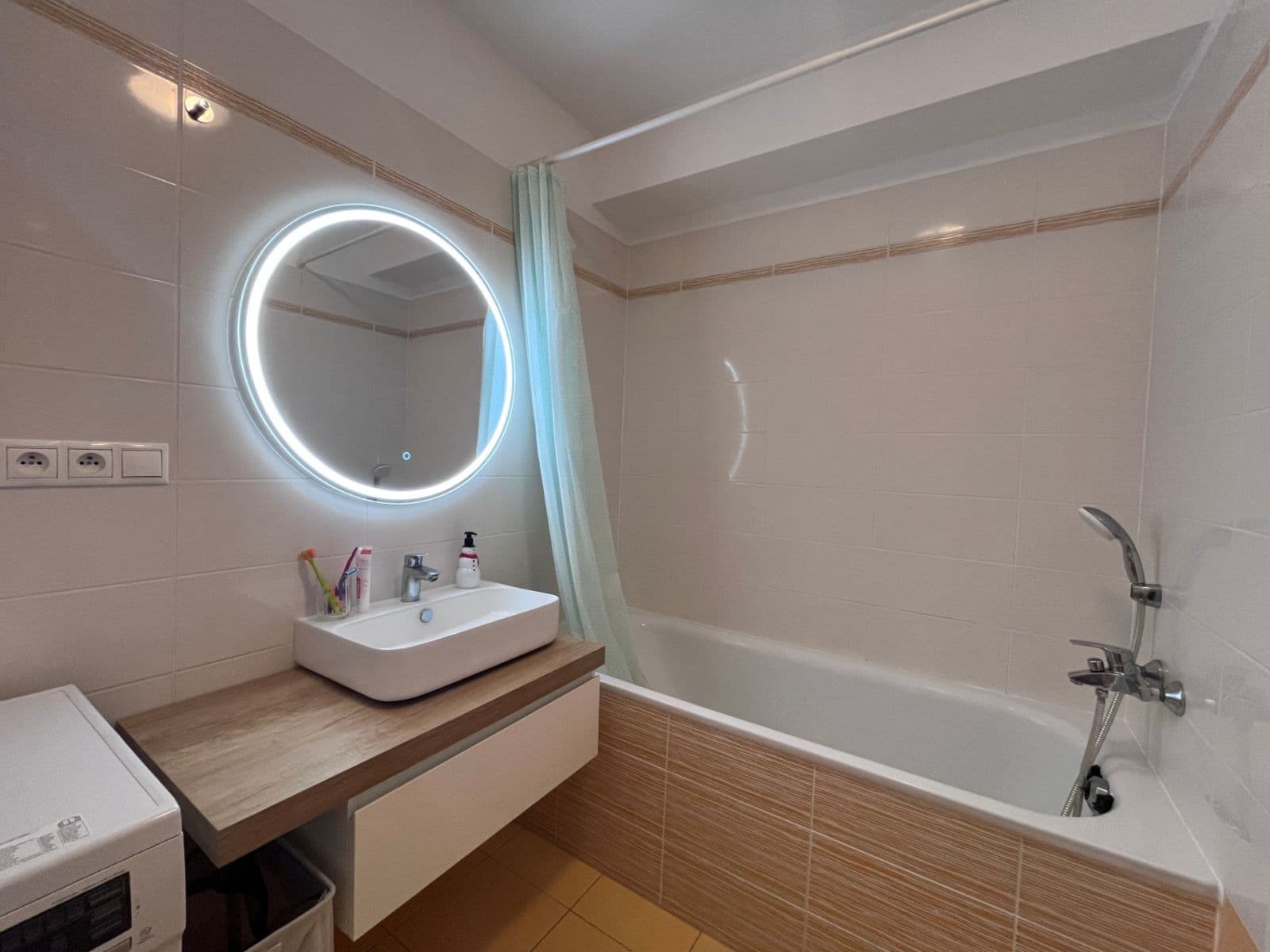 Predaj bytu 2-izbový 51 m², U Hostavického potoka, Praha, Praha Predaj bytu 2-izbový 51 m², U Hostavického potoka, Praha, Praha