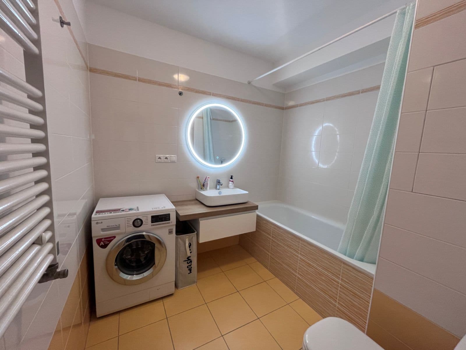 Predaj bytu 2-izbový 51 m², U Hostavického potoka, Praha, Praha Predaj bytu 2-izbový 51 m², U Hostavického potoka, Praha, Praha