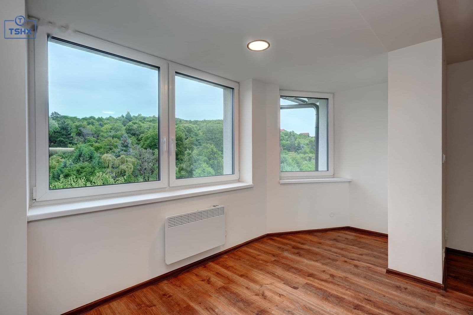 Prenájom bytu 1-izbový 29 m², Viniční, Brno, Jihomoravský kraj Prenájom bytu 1-izbový 29 m², Viniční, Brno, Jihomoravský kraj