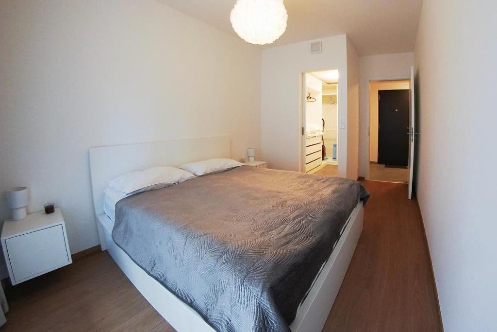 Prenájom bytu 2-izbový 54 m², Jankovcova, Praha, Praha Prenájom bytu 2-izbový 54 m², Jankovcova, Praha, Praha