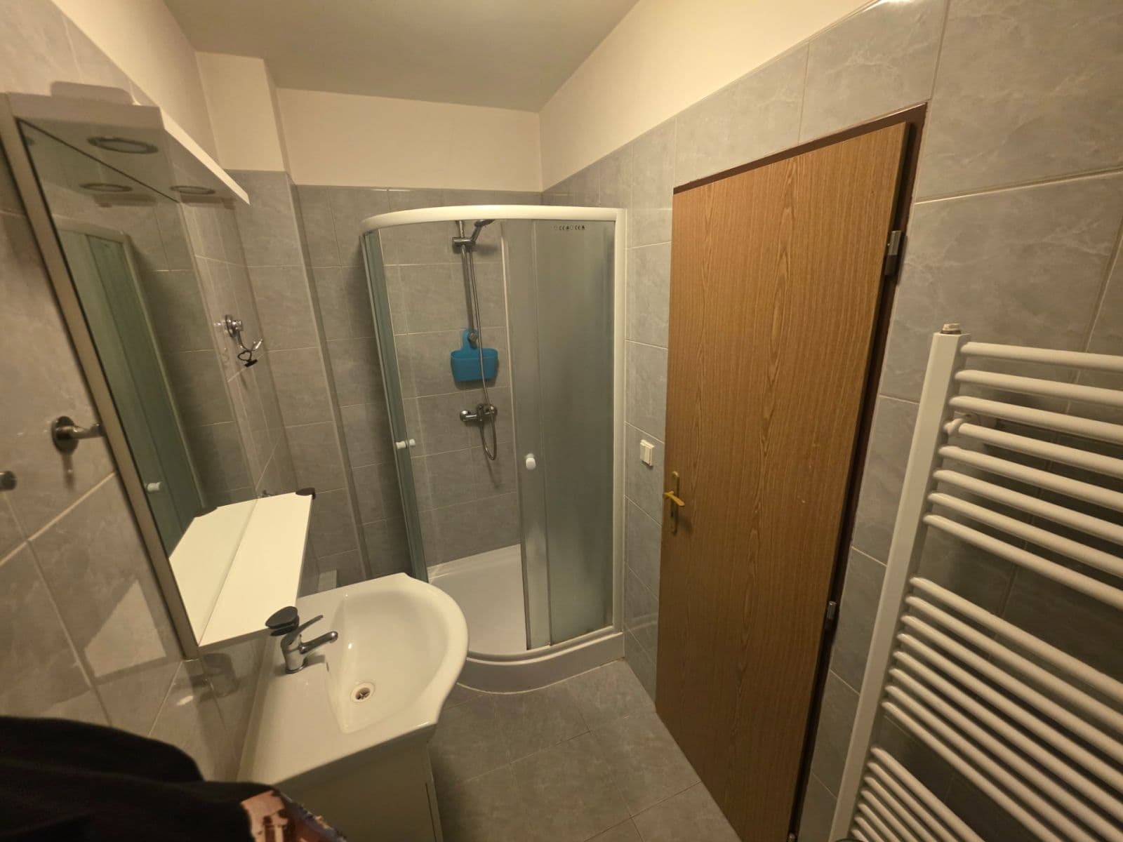 Prenájom bytu 3-izbový 51 m², Hlavní, Panenské Břežany, Středočeský kraj Prenájom bytu 3-izbový 51 m², Hlavní, Panenské Břežany, Středočeský kraj