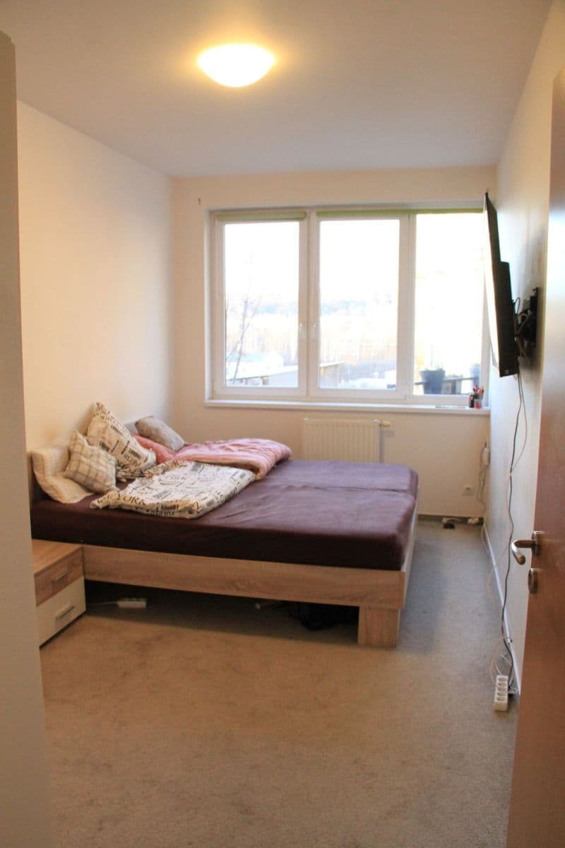 Prenájom bytu 2-izbový 49 m², Poděbradská, Praha, Praha Prenájom bytu 2-izbový 49 m², Poděbradská, Praha, Praha