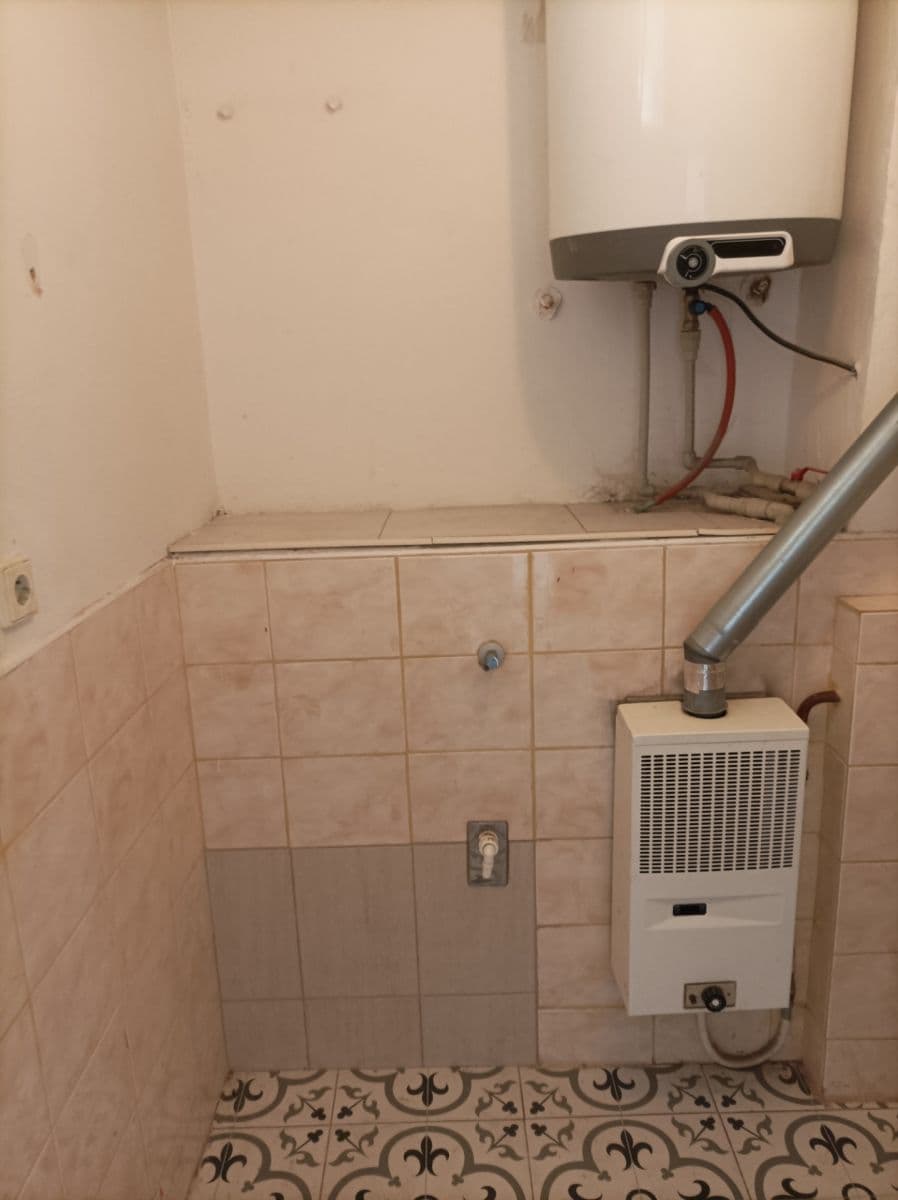 Predaj bytu 2-izbový 68 m², Jaselská, Břeclav, Jihomoravský kraj Predaj bytu 2-izbový 68 m², Jaselská, Břeclav, Jihomoravský kraj