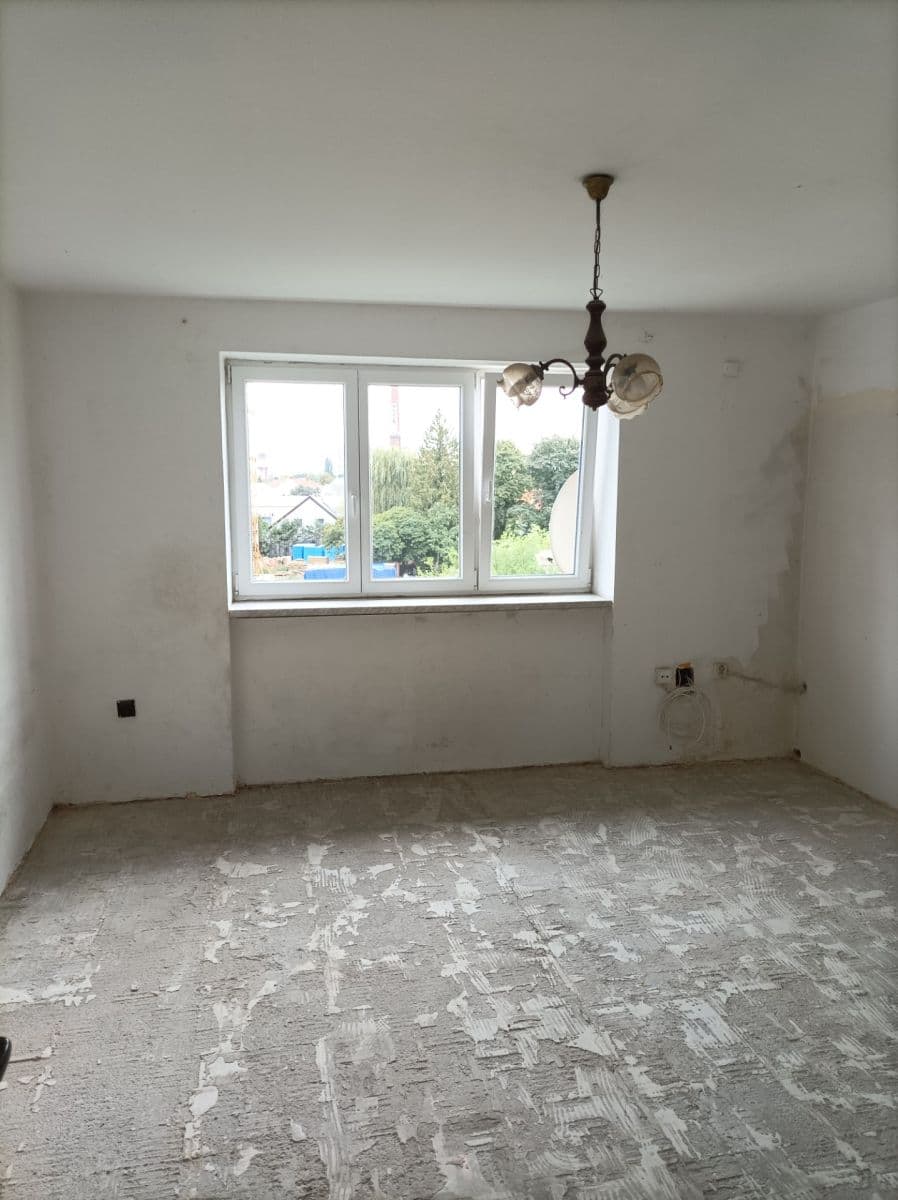 Predaj bytu 2-izbový 68 m², Jaselská, Břeclav, Jihomoravský kraj Predaj bytu 2-izbový 68 m², Jaselská, Břeclav, Jihomoravský kraj