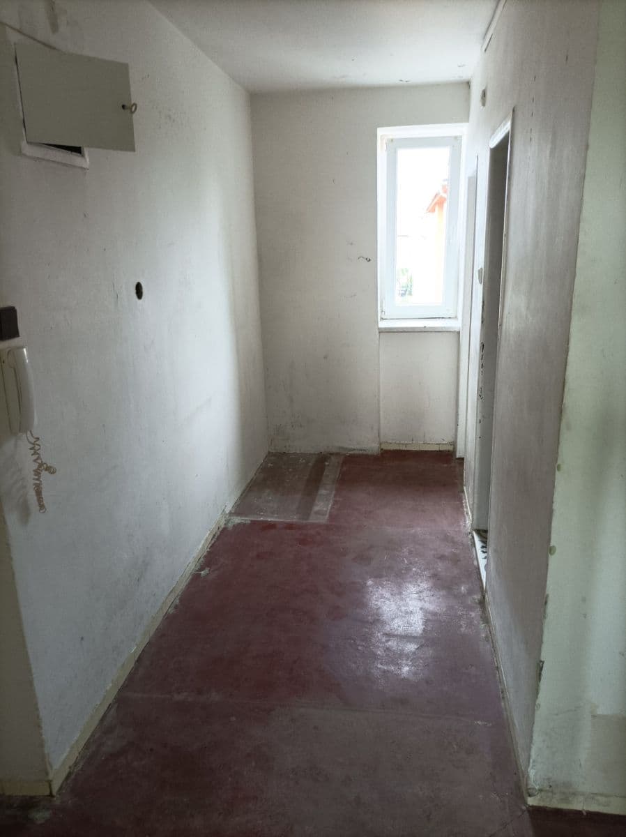 Predaj bytu 2-izbový 68 m², Jaselská, Břeclav, Jihomoravský kraj Predaj bytu 2-izbový 68 m², Jaselská, Břeclav, Jihomoravský kraj
