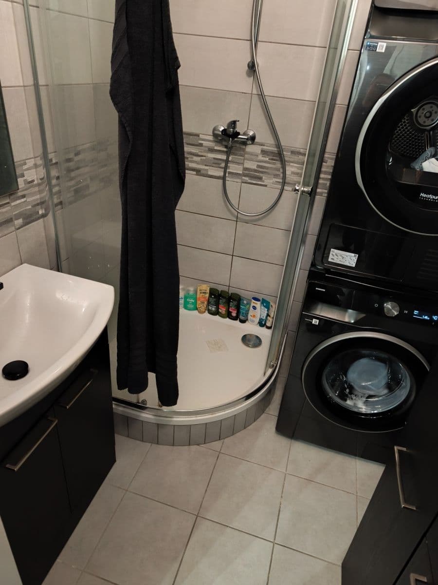 Predaj bytu 3-izbový 71 m², U Školy, Jablonné v Podještědí, Liberecký kraj Predaj bytu 3-izbový 71 m², U Školy, Jablonné v Podještědí, Liberecký kraj