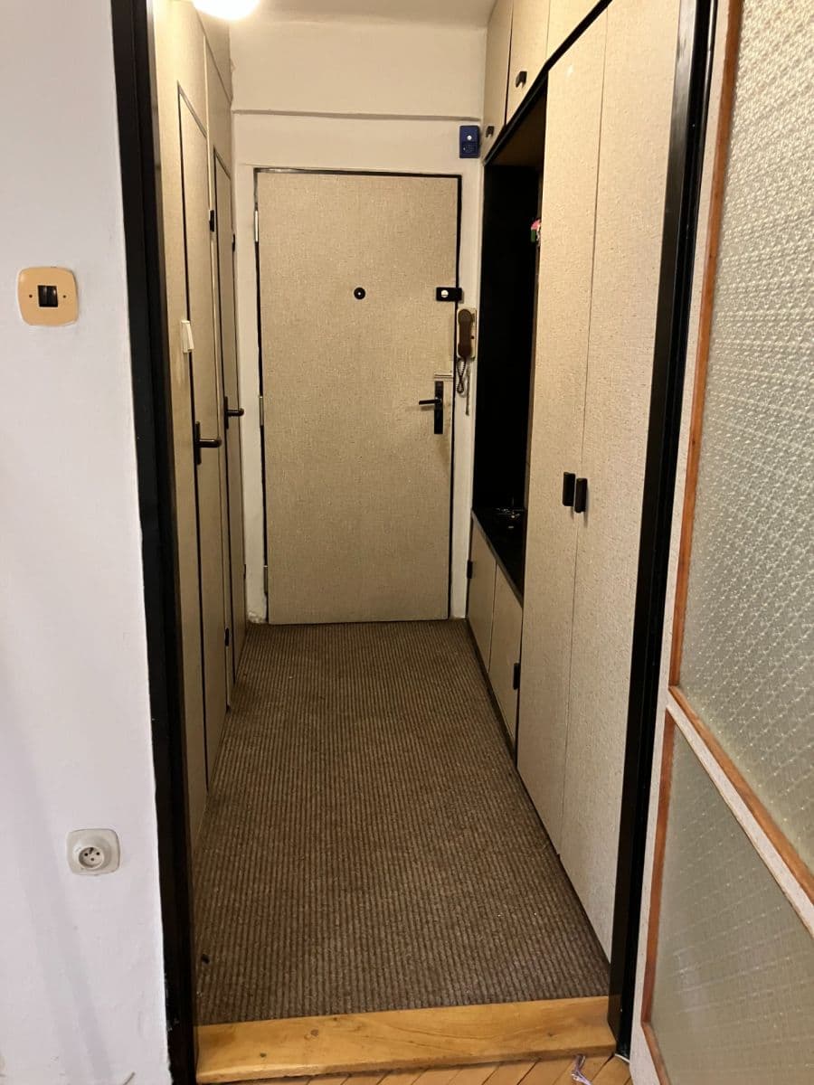 Predaj bytu 2-izbový 60 m², Masarykova, Roztoky, Středočeský kraj Predaj bytu 2-izbový 60 m², Masarykova, Roztoky, Středočeský kraj