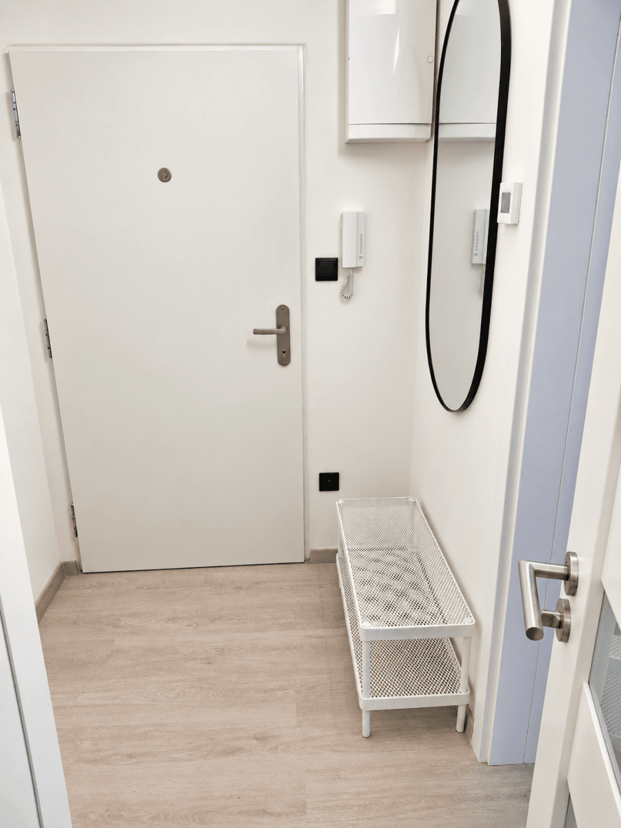Prenájom bytu 1-izbový 23 m², Limuzská, Praha, Praha Prenájom bytu 1-izbový 23 m², Limuzská, Praha, Praha