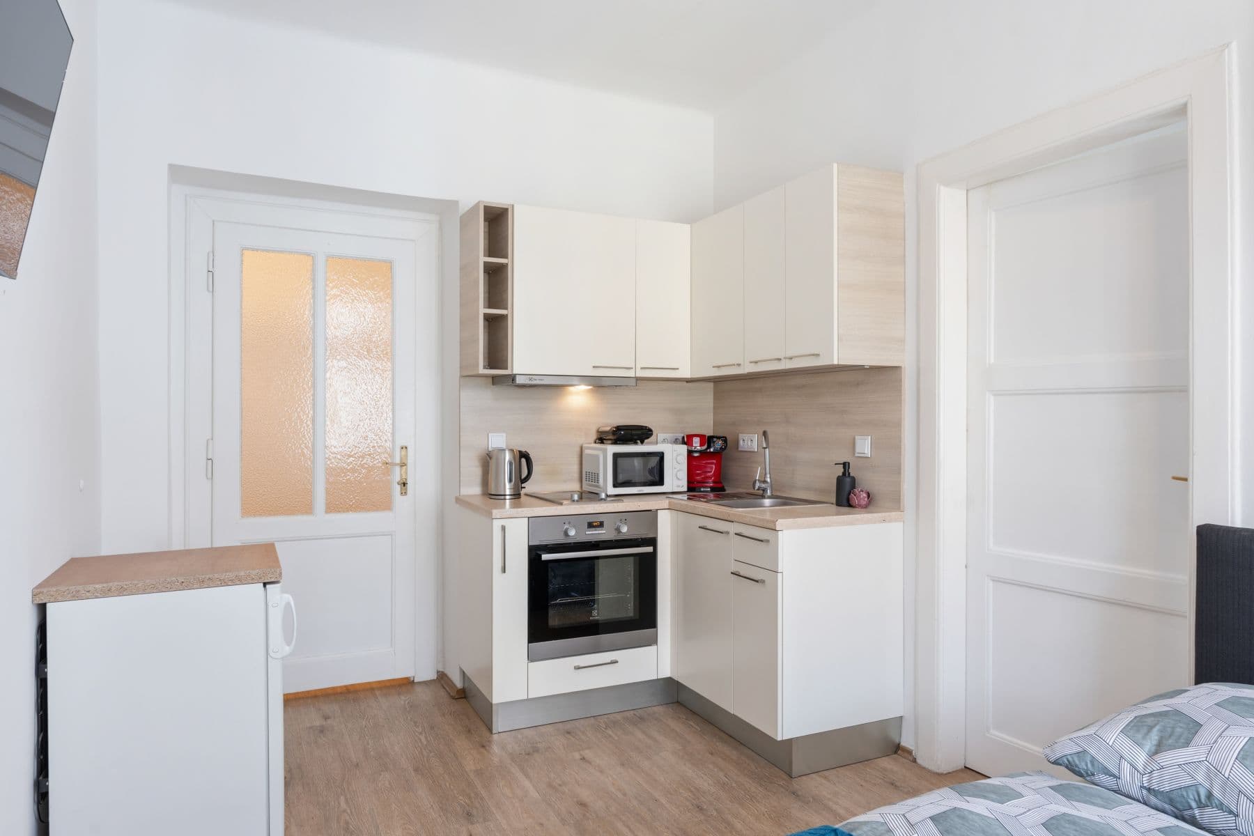 Prenájom bytu 53 m², Košická, Praha, Praha Prenájom bytu 53 m², Košická, Praha, Praha
