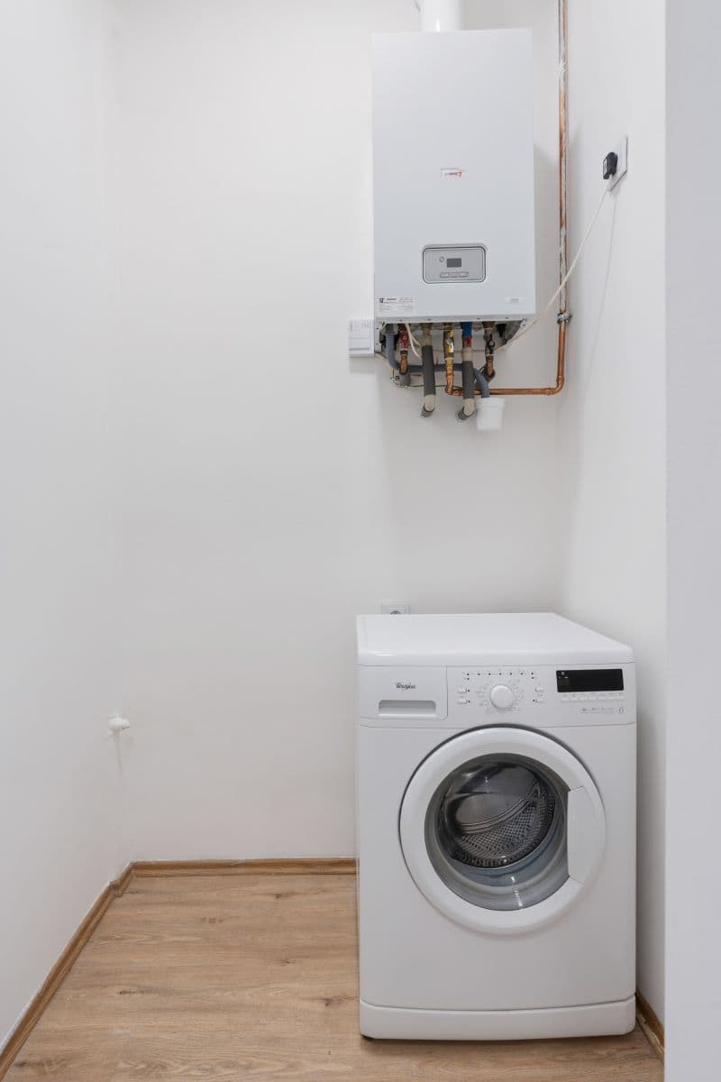 Prenájom bytu 53 m², Košická, Praha, Praha Prenájom bytu 53 m², Košická, Praha, Praha
