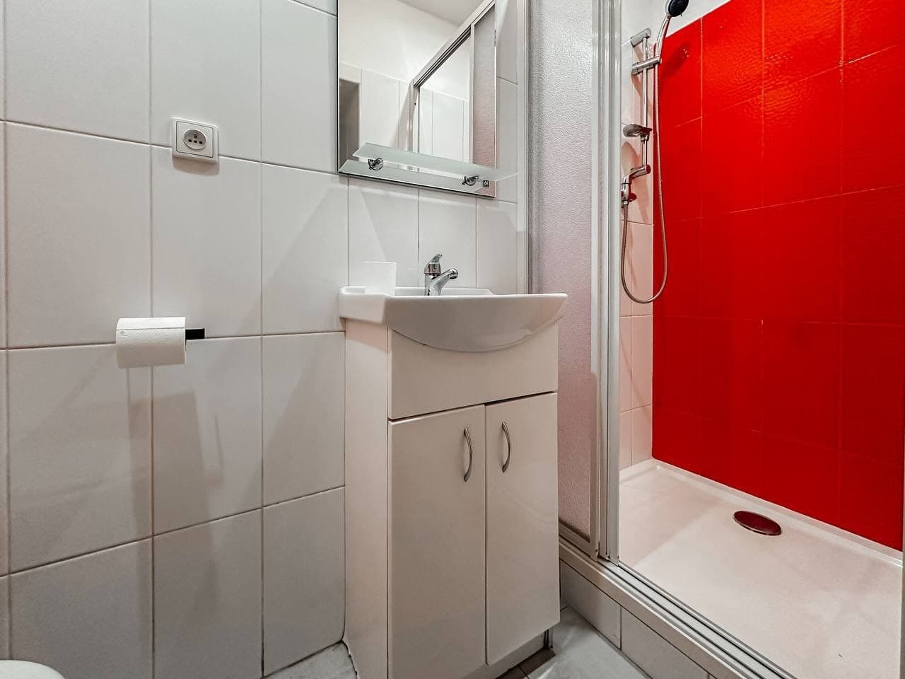 Prenájom bytu 20 m², Víta Nejedlého, Praha, Praha Prenájom bytu 20 m², Víta Nejedlého, Praha, Praha