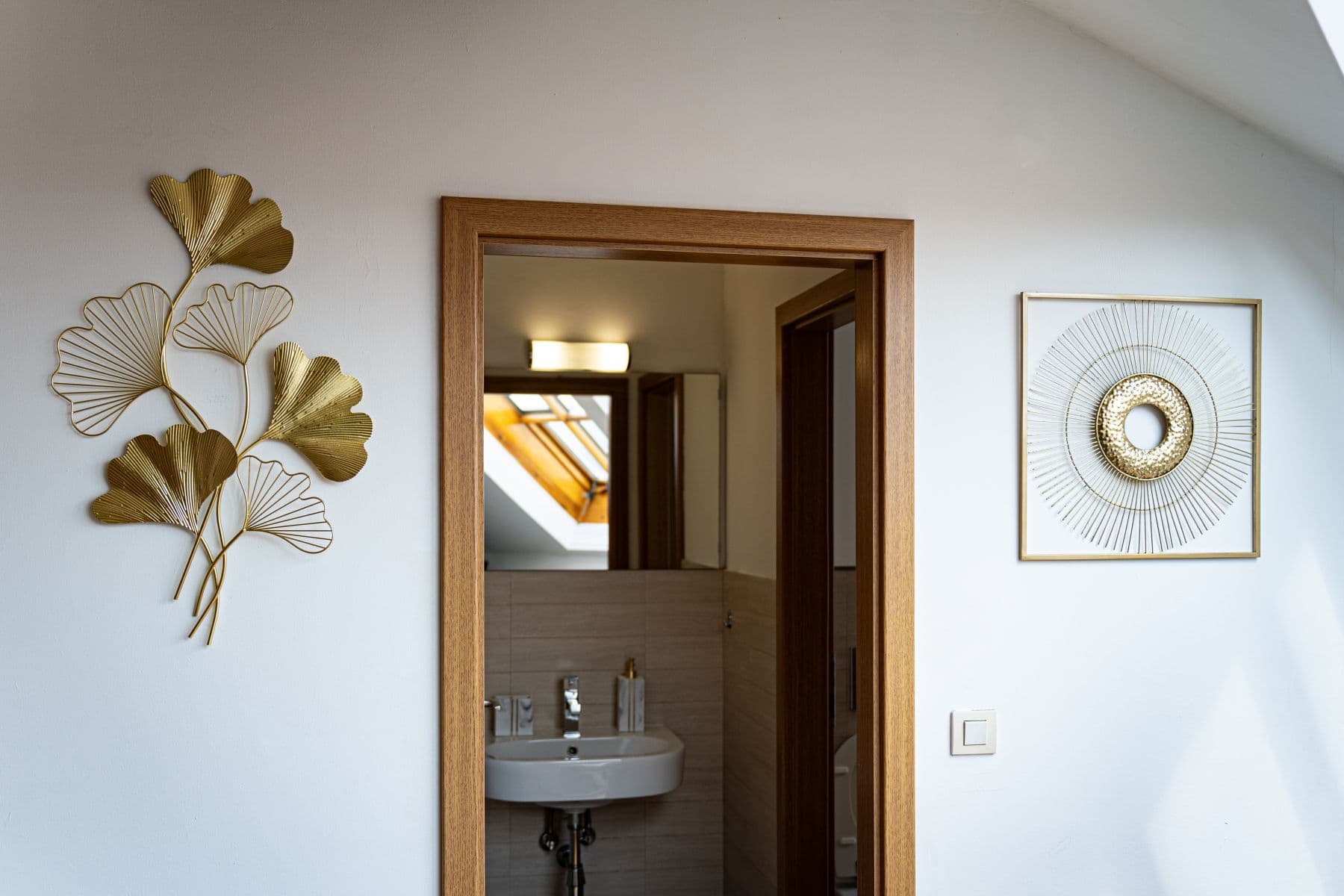 Prenájom bytu 124 m², Zborovská, Praha, Praha Prenájom bytu 124 m², Zborovská, Praha, Praha