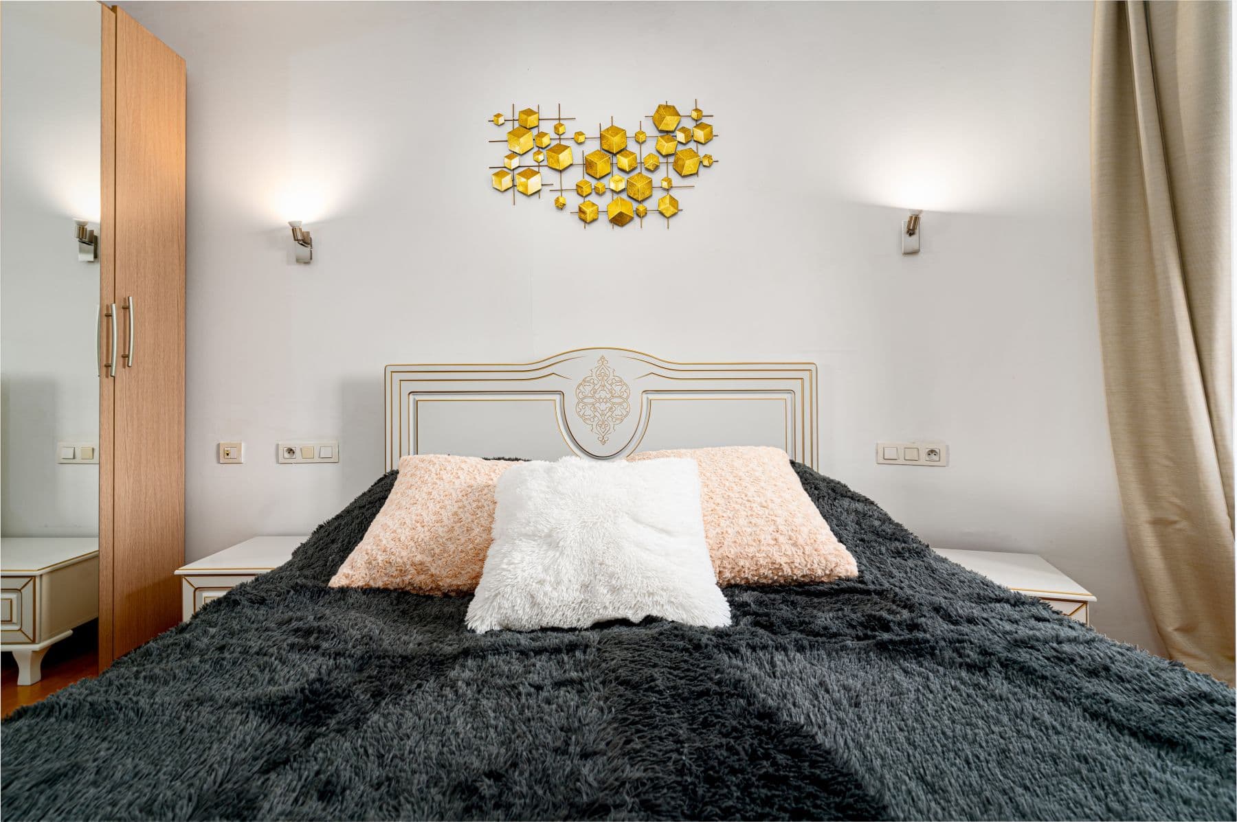 Prenájom bytu 124 m², Zborovská, Praha, Praha Prenájom bytu 124 m², Zborovská, Praha, Praha