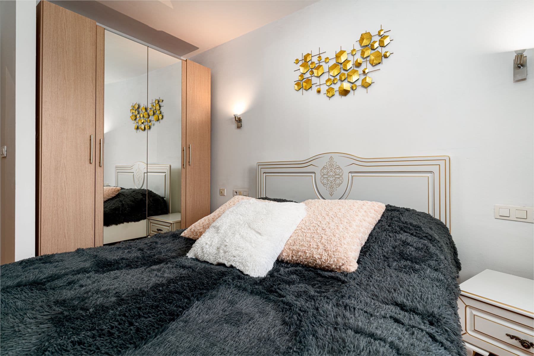Prenájom bytu 124 m², Zborovská, Praha, Praha Prenájom bytu 124 m², Zborovská, Praha, Praha