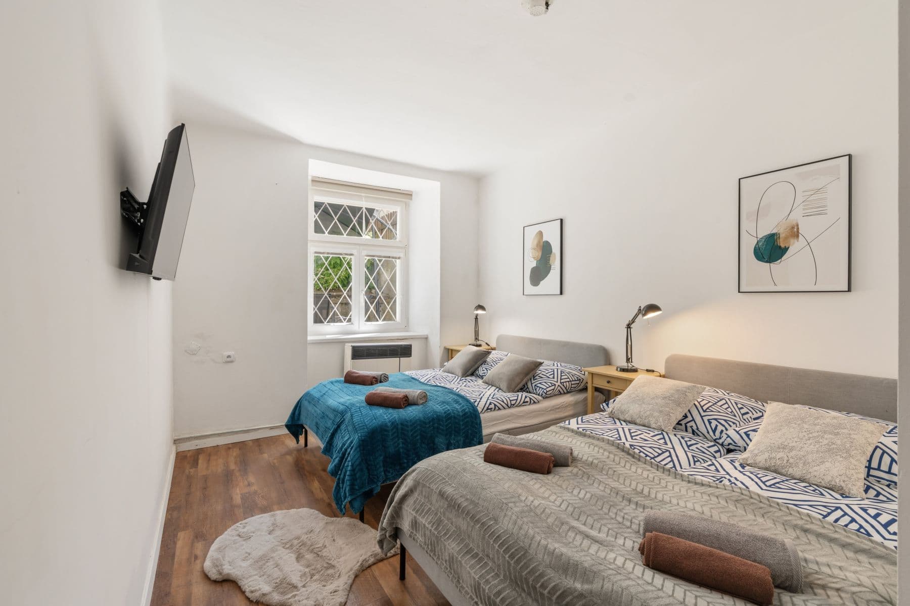 Prenájom bytu 84 m², Moravská, Praha, Praha Prenájom bytu 84 m², Moravská, Praha, Praha