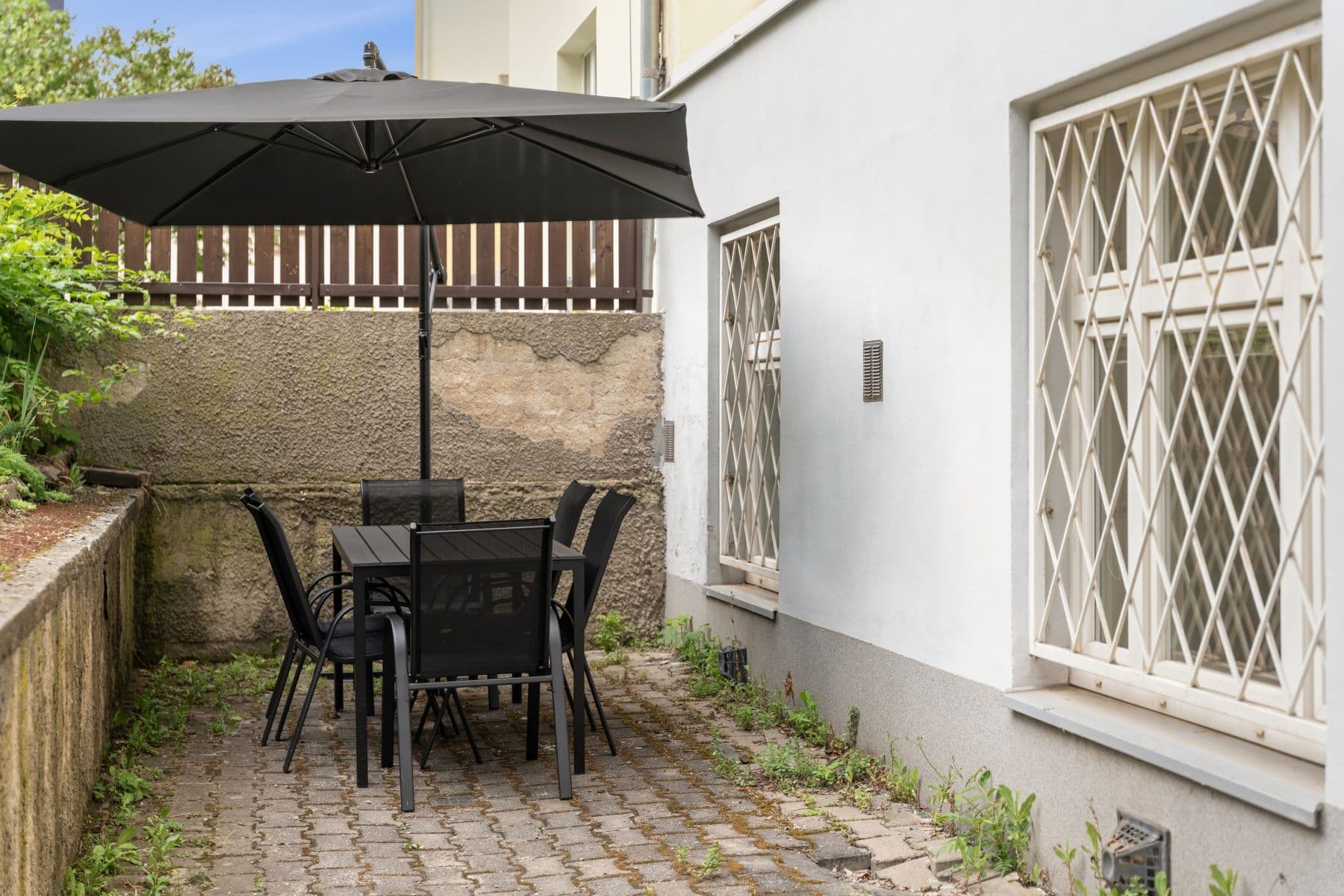 Prenájom bytu 84 m², Moravská, Praha, Praha Prenájom bytu 84 m², Moravská, Praha, Praha